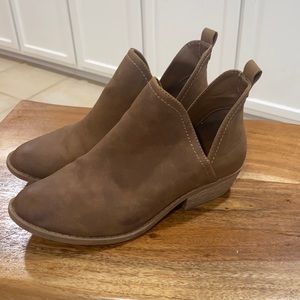 Brown Bootie